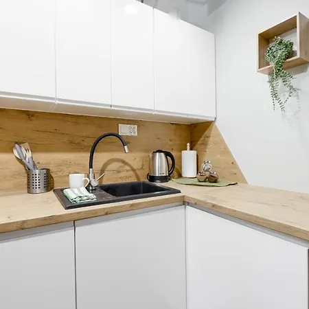 Niron Dom Z Papieru Nairobi